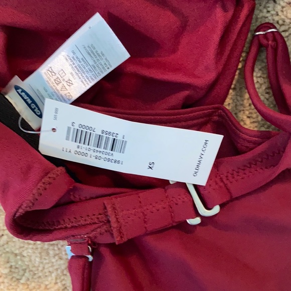 NWT, Old Navy tankini length bathing suit top - Picture 7 of 8